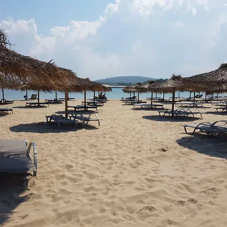 Albatros Private 公寓 *